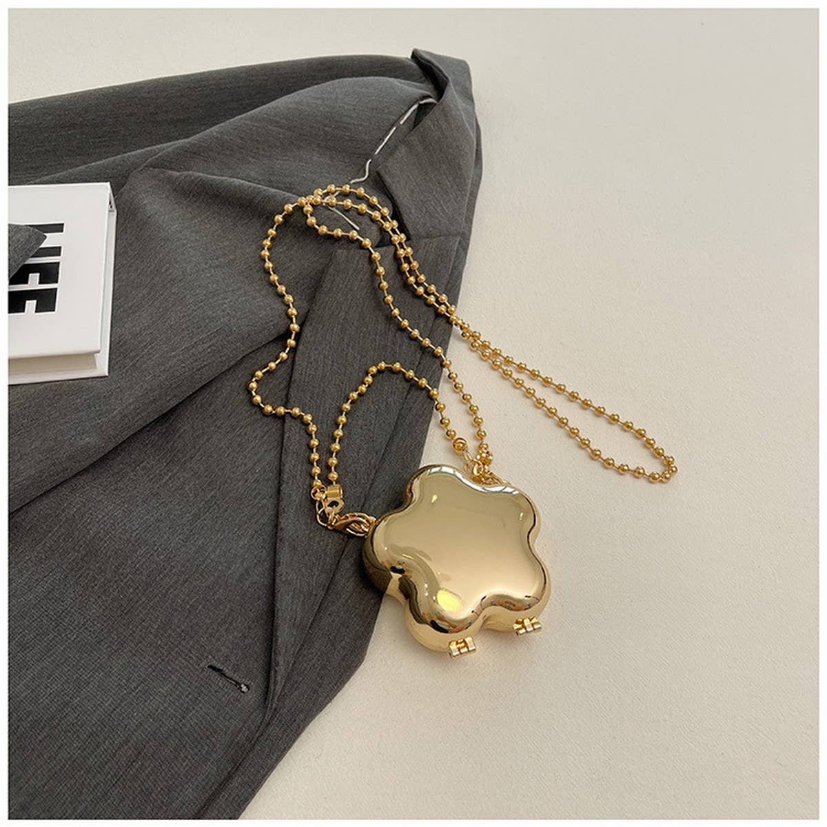 STAR SHAPE EVENING CLUTCH  BAG SHOULDER BAG_CWAB3262