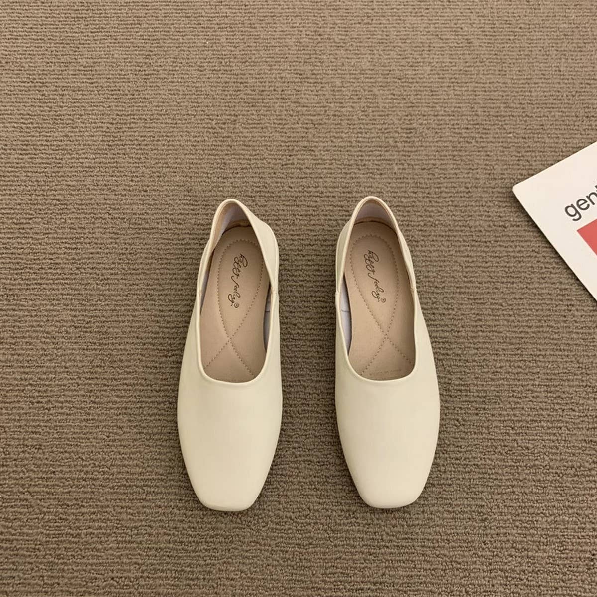 Soft Leather Slip-On Loafers for Women_CWSHF0054