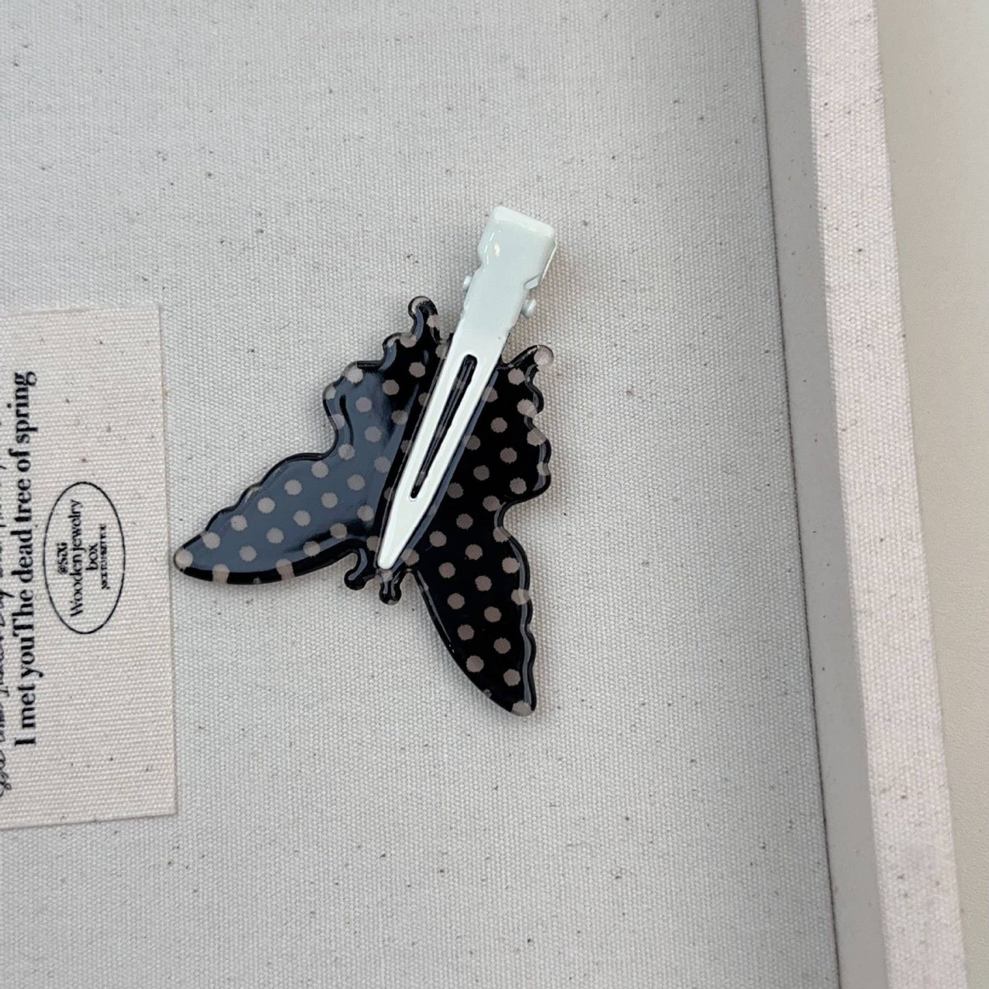 BLACK AND WHITE POLKA DOT HAIR CLIPPER BANGS