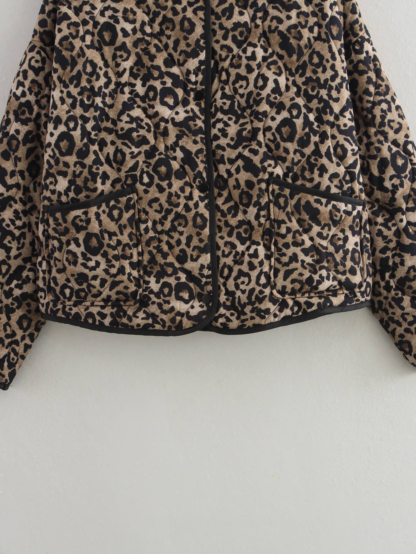LEOPARD PRINT STREET CARDIGAN WITH POCKETS