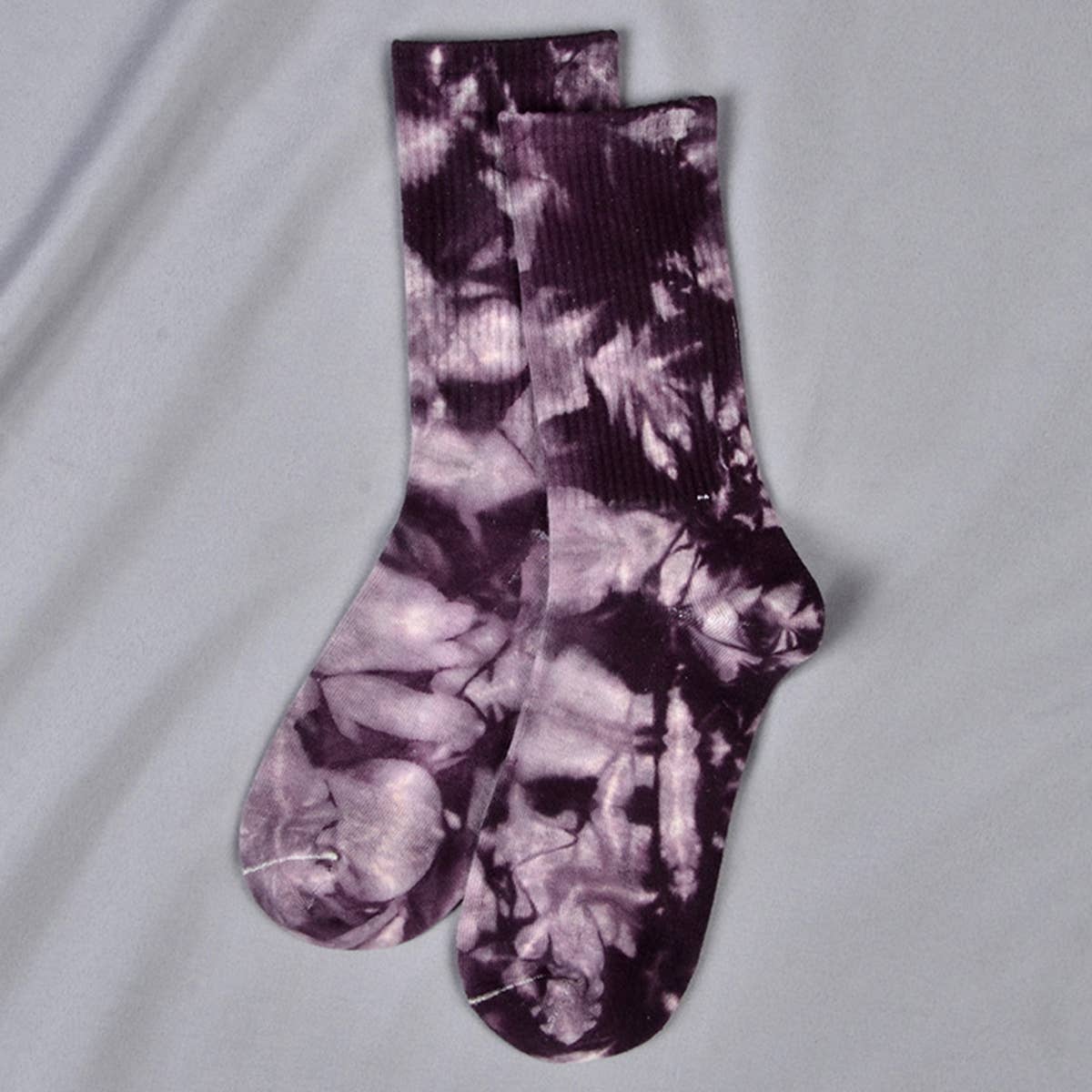 TIE-DYED STREET SKATEBOARD SOCKS