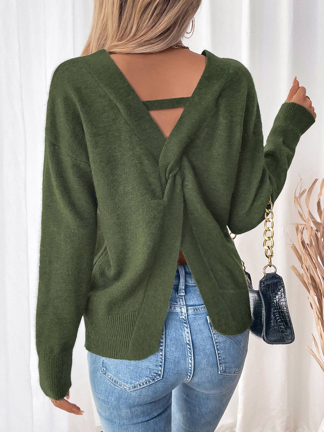 Sexy casual backless V-neck solid color sweater