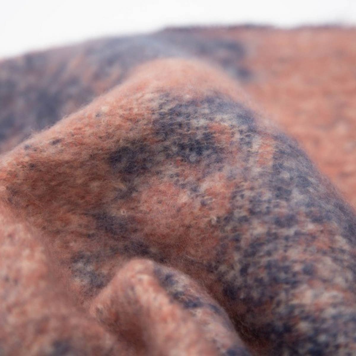 Floral Jacquard Scarf ? Winter Short Fringe Wrap