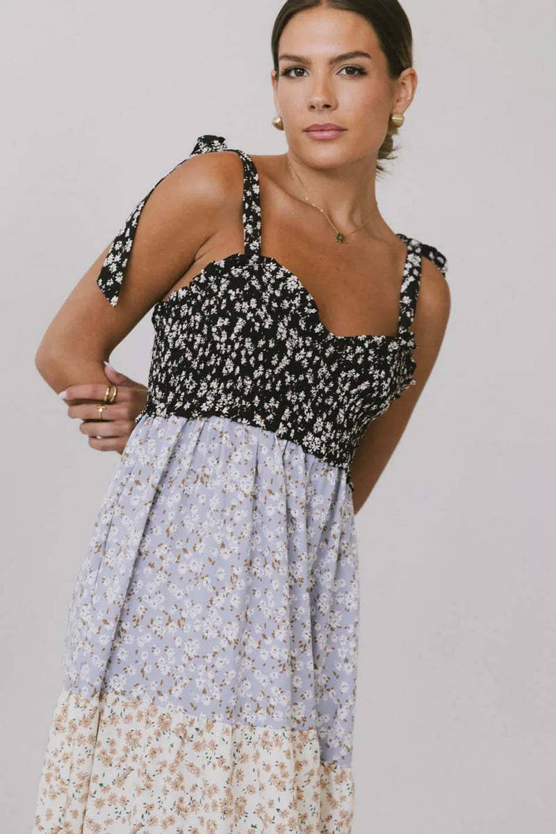 CWDMD5696_FLORAL RUFFLE TIE STRAP FRENCH TIERED DRESS