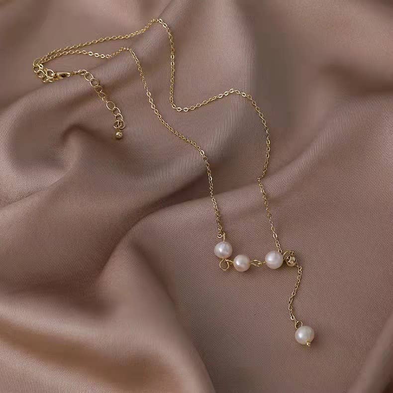 Baroque irregular retro freshwater pearl necklace