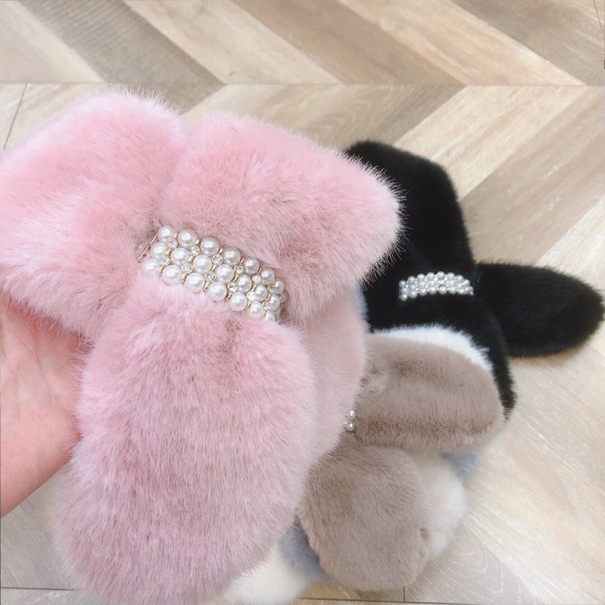 Pearl Knit Scarf - Stylish Neck Wrap for Women_CWASC1249