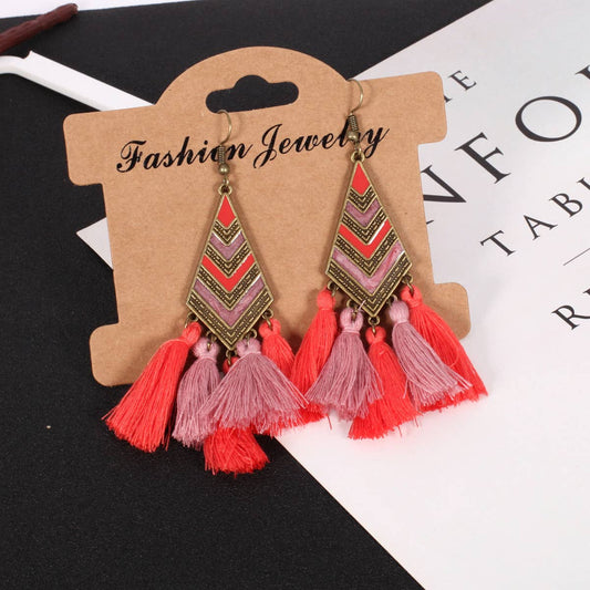 VERSATILE TASSEL GRADIENT EARRINGS