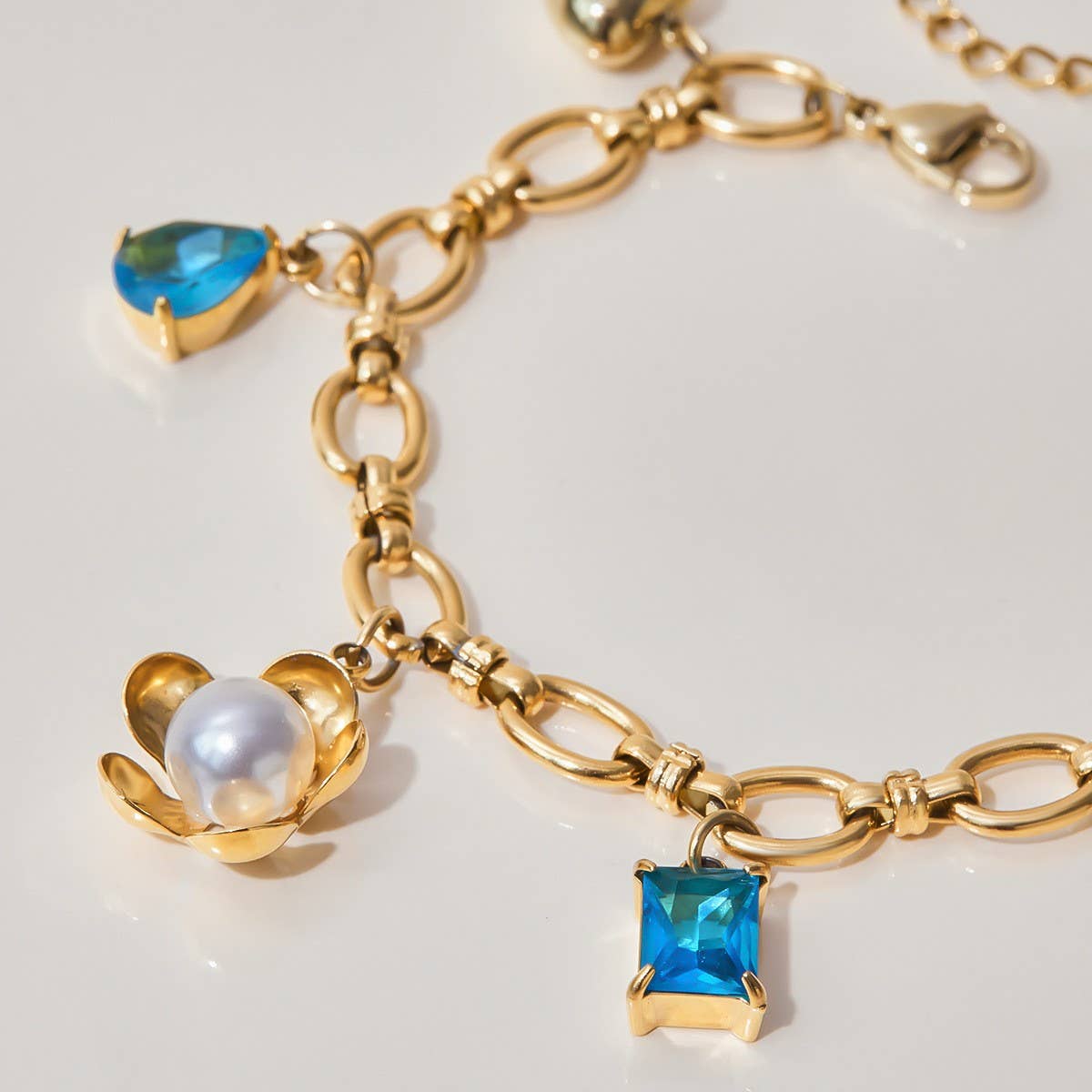 Vacation Pearl Heart & Flower Blue Bracelet