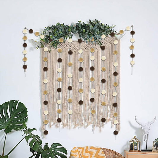 CWMM10235_MAILLARD FELT BALL GARLAND 24 POM POM DECOR