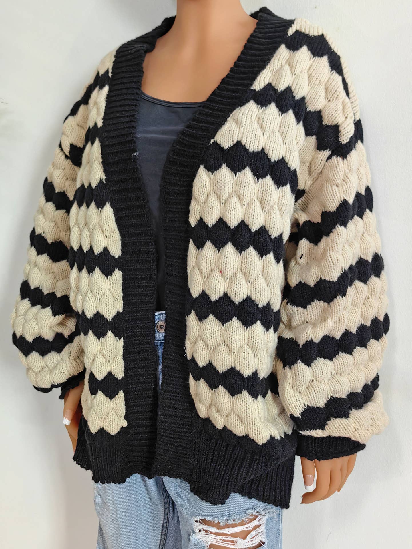 THREE-DIMENSIONAL STRIPED SWEATER CARDIGAN