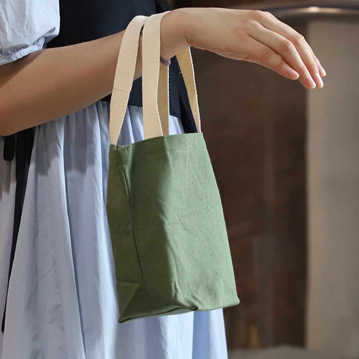 Monochrome simple canvas coffee cloth bag