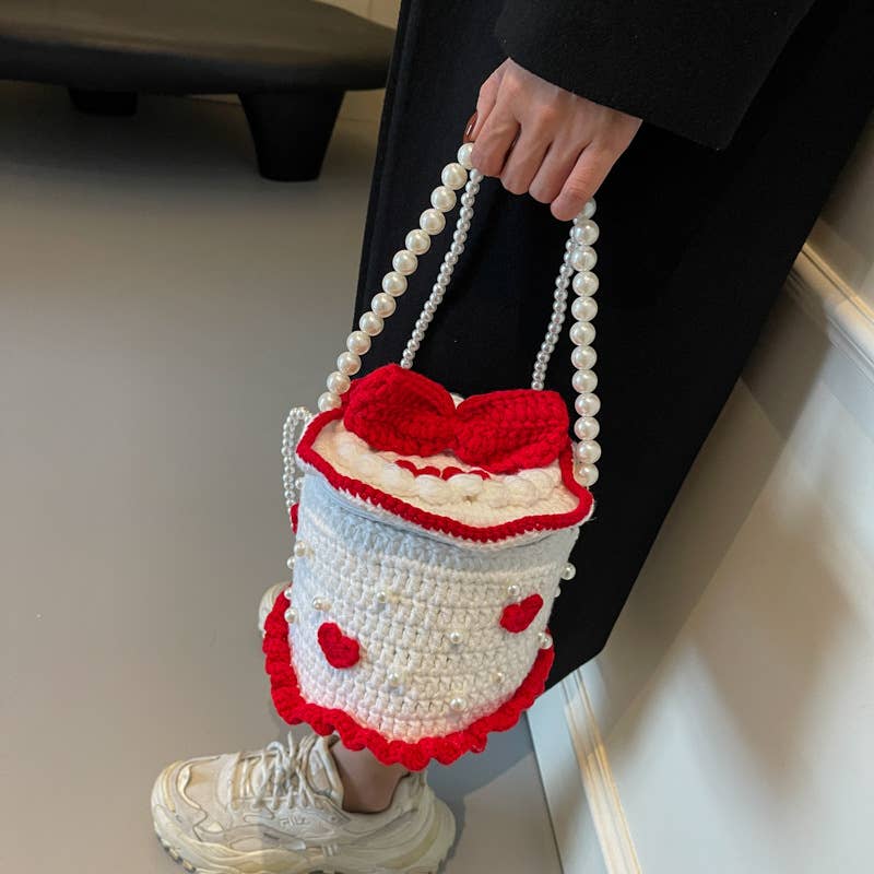 Personalized cake-shaped pearl chain knitted bag