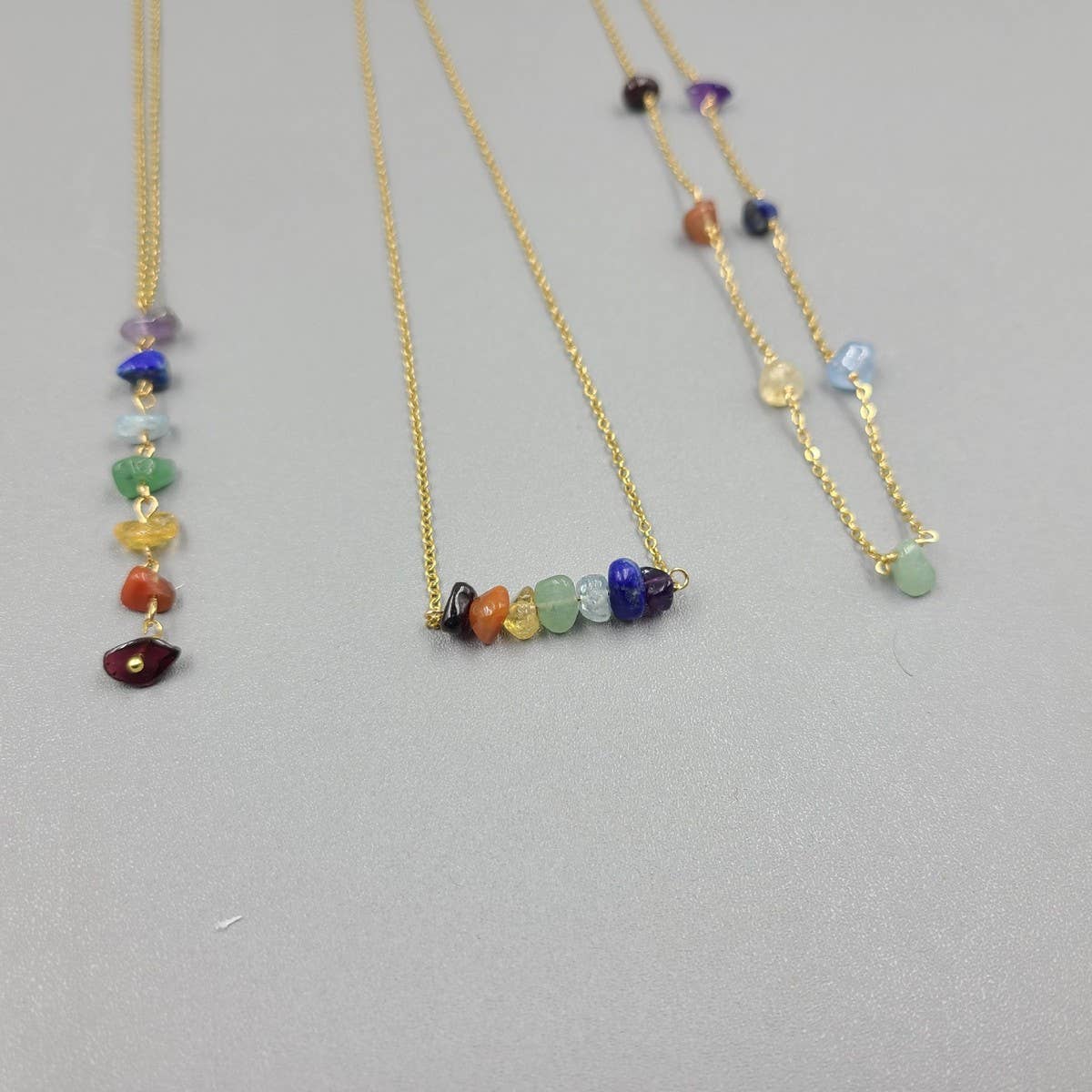NATURAL CRYSTAL COLORED NECKLACE