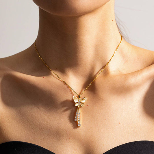 LILY OF THE VALLEY TASSEL BUTTERFLY NECKLACE_CWAHA0919