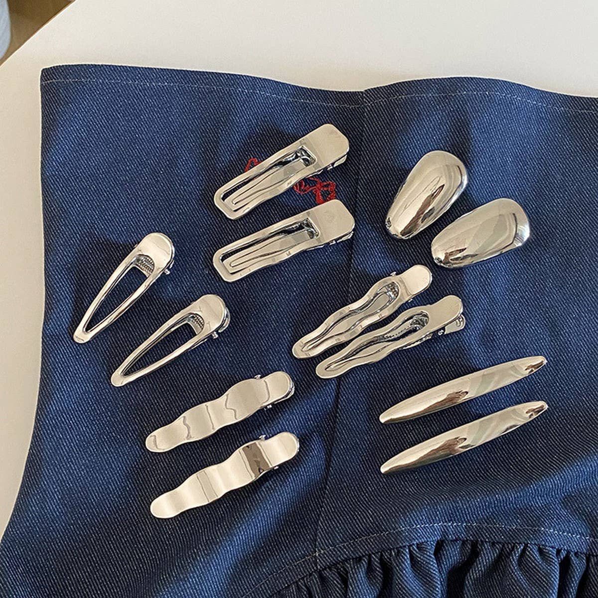 French Minimalist Metal Hair Clip,Silver Side Pin