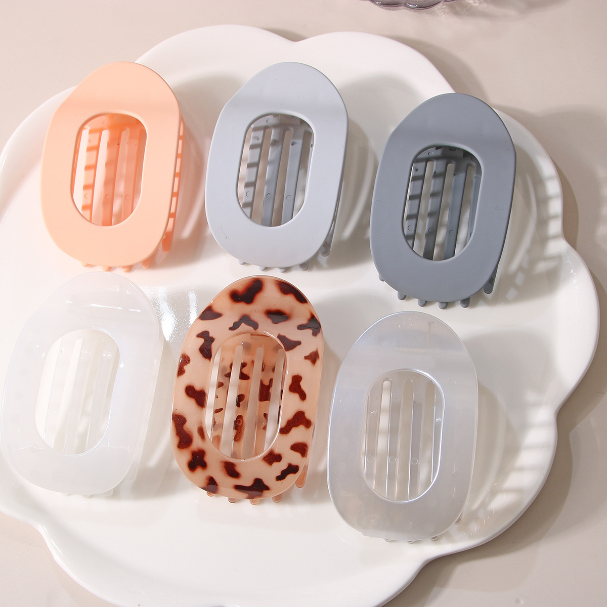 Oval Flat Hair Clip for Women, Strong Grip Clamp_CWMM4936