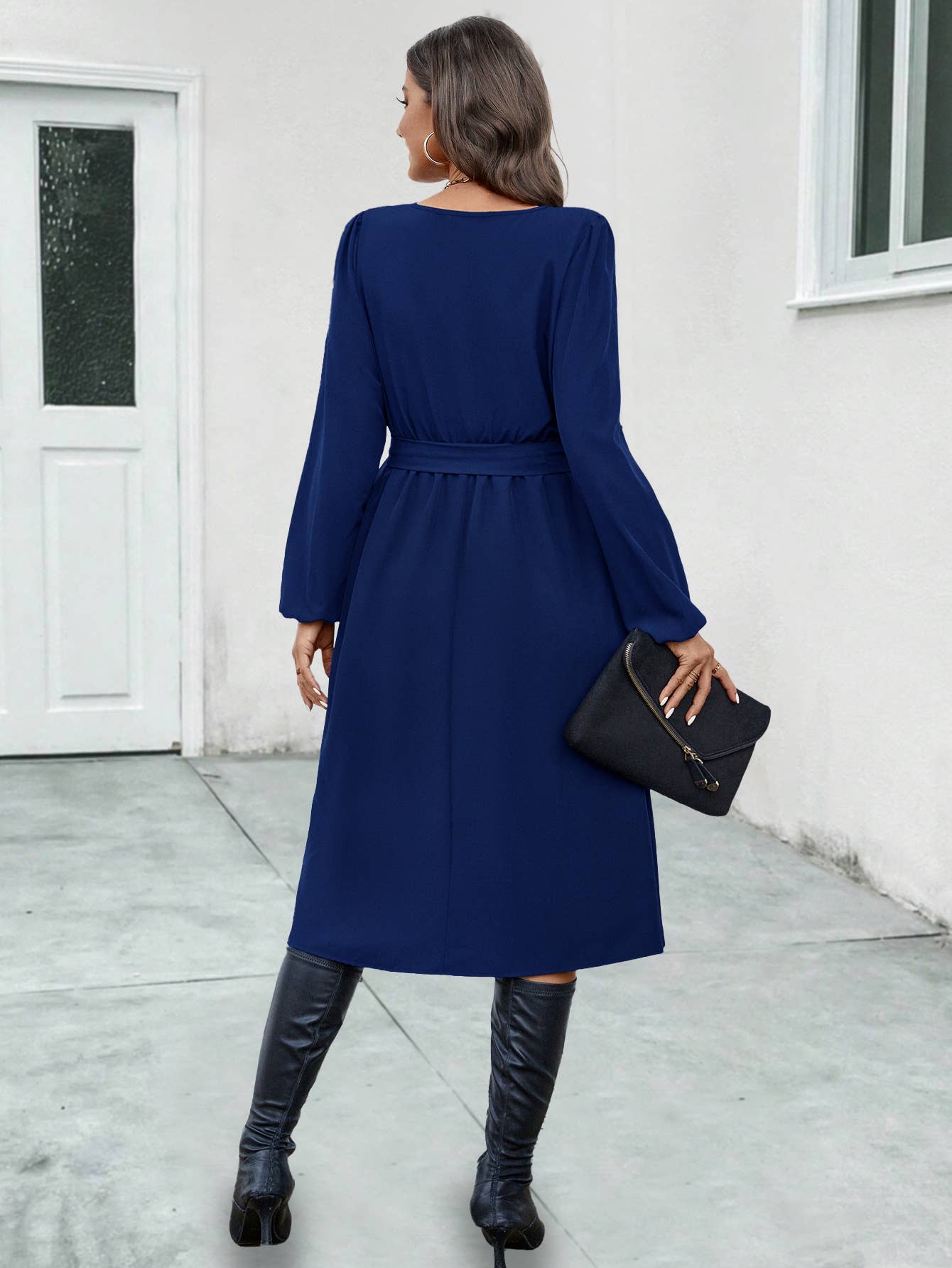 Irregularly collared button long-sleeved dress