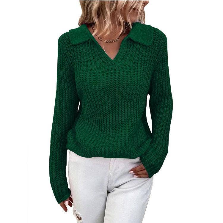 Slim-fit crew-neck sweater in solid color with lapels