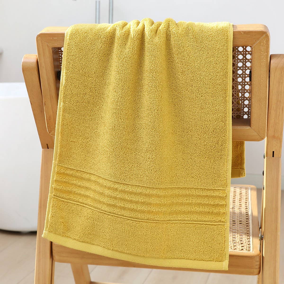 EMBROIDERED HOUSEHOLD FACE WASH COTTON TOWEL