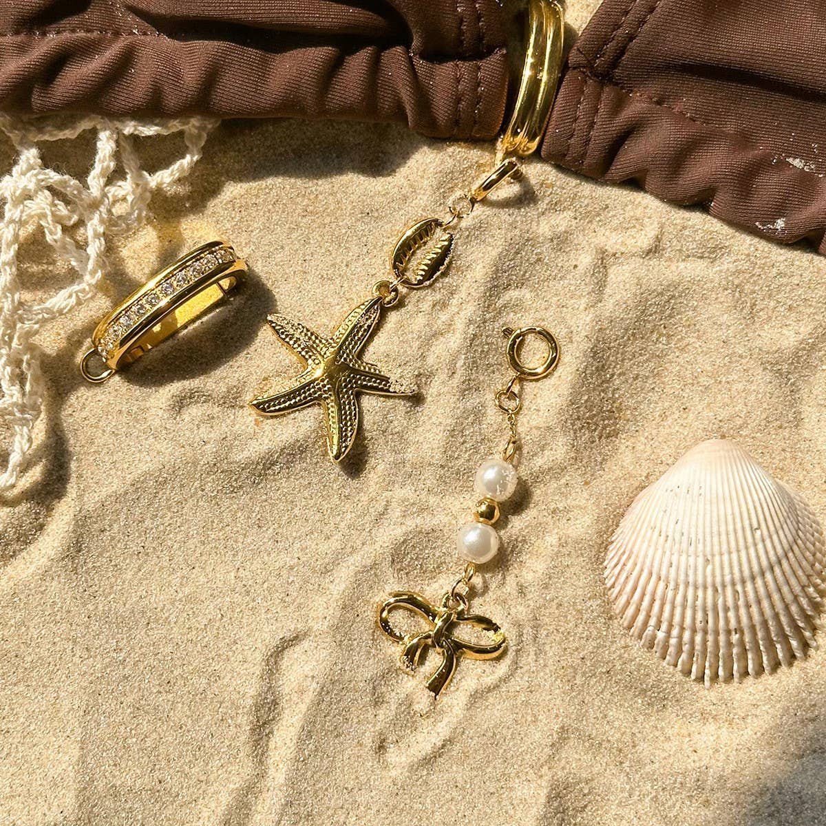 STAINLESS STEEL BIKINI BUCKLE BOW PEARL PENDANT_CWMM4690