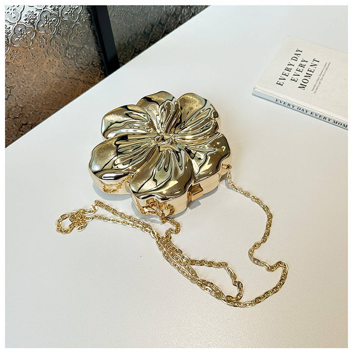 FLOWER GOLD PRESSED BAG BANQUET BAG CLUTCH_CWAB3259