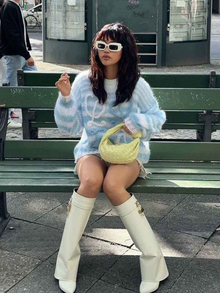 All-in-one crew neck pullover sweater for women