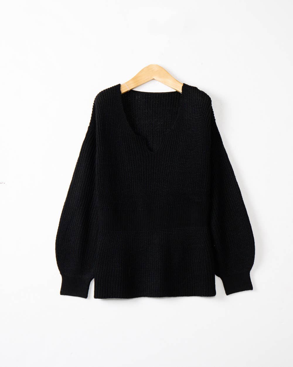 V-NECK SOLID COLOR LONG SLEEVE RUFFLED KNIT