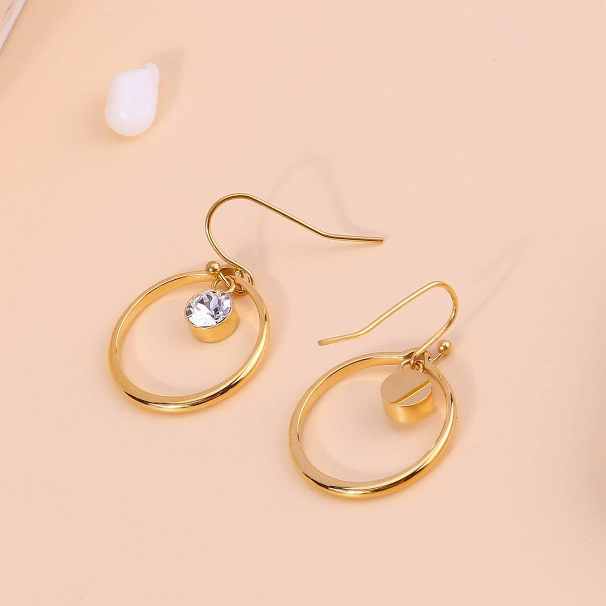 TITANIUM STEEL FASHIONABLE ZIRCON CIRCLE EARRINGS