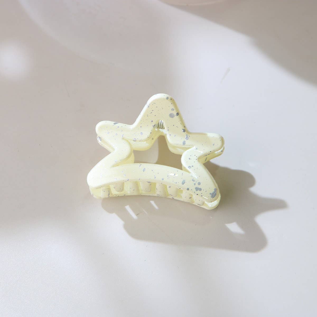 CWAHA07435_INK STAR SMALL HAIR CLAW CLIP FOR WOMEN