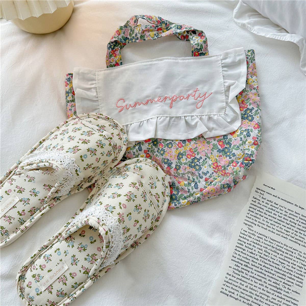 WOMEN'S SMALL FLORAL LACE THICK-SOLED SLIPPERS