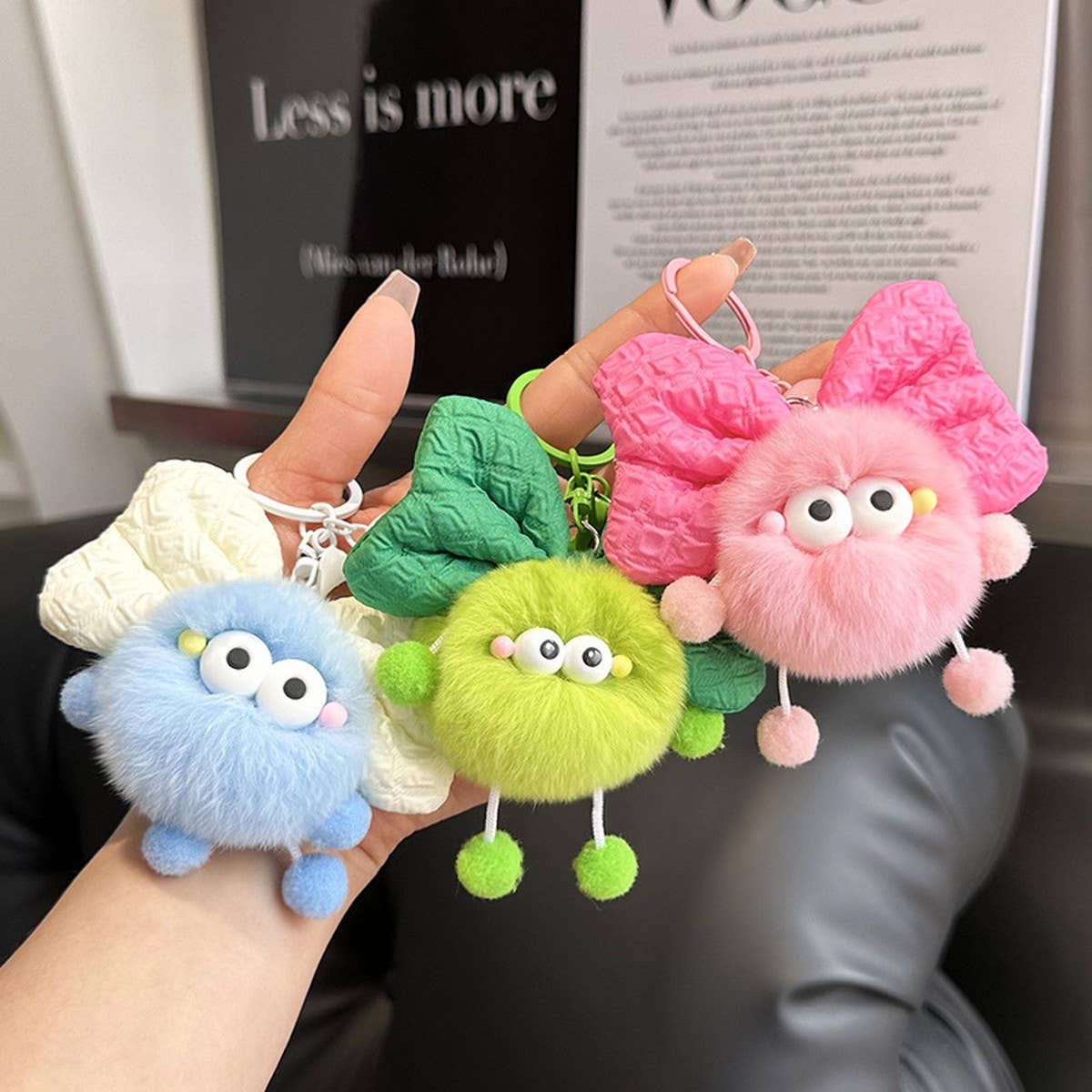 BOWKNOT SMALL BRIQUETTE BAG PENDANT CAR KEYCHAIN_CWMM2506