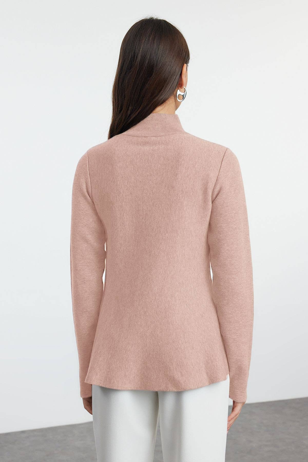 Semi-high-neck solid color loose knitted sweater