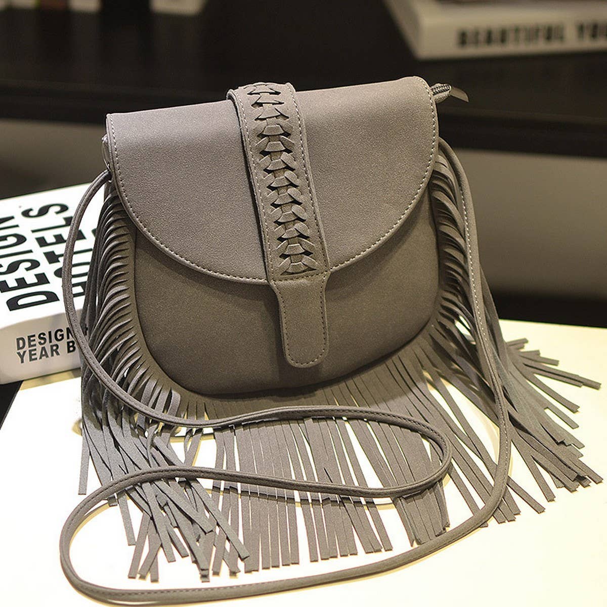 CWAB4563_BRAIDED BELT BUCKLE NUBUCK TASSEL SHOULDER BAG