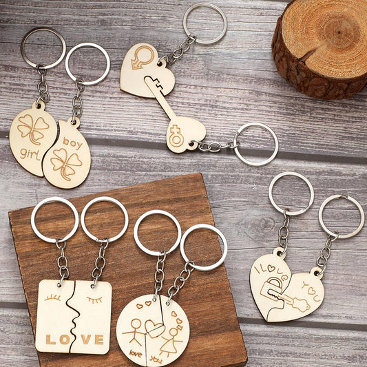CREATIVE PENDANT WOODEN KEYCHAIN