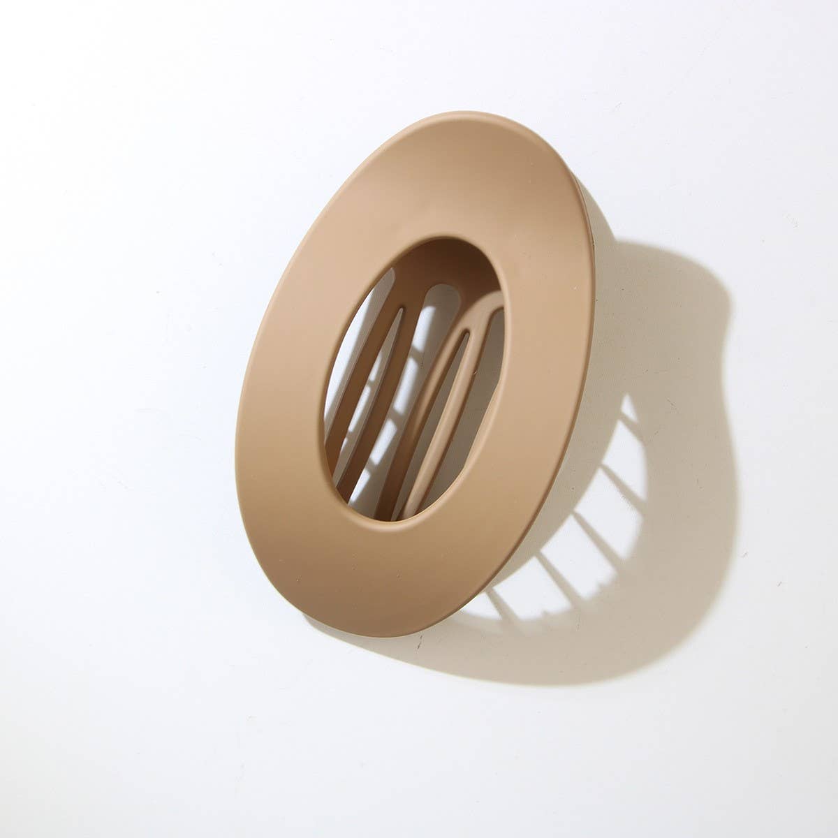 CWAHA07418_LARGE OVAL HAIR CLAW CLIP FOR WOMEN UPDO