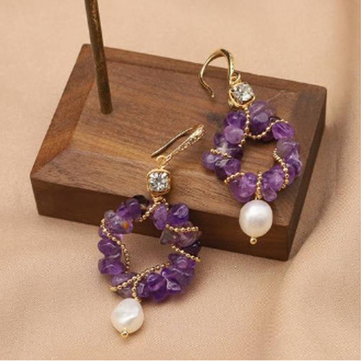 SIMPLE AND VERSATILE HIGH-END PURPLE EARRINGS