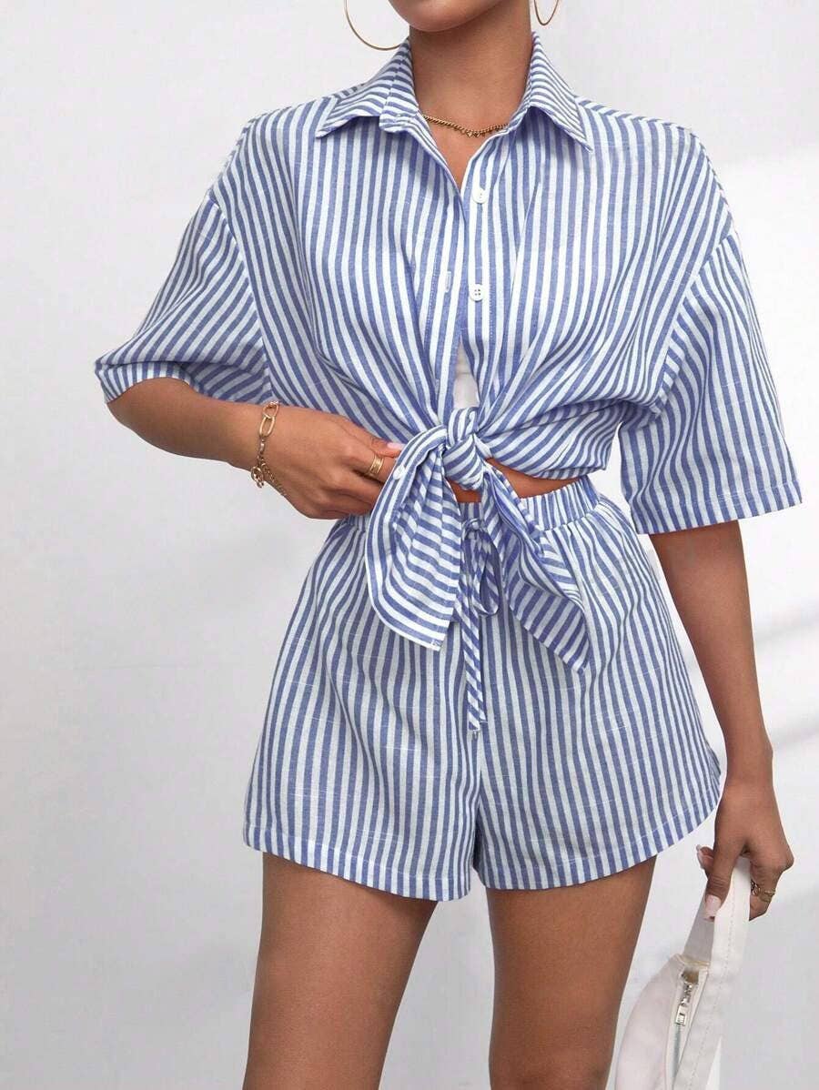 Lapel striped short-sleeved and shorts suit