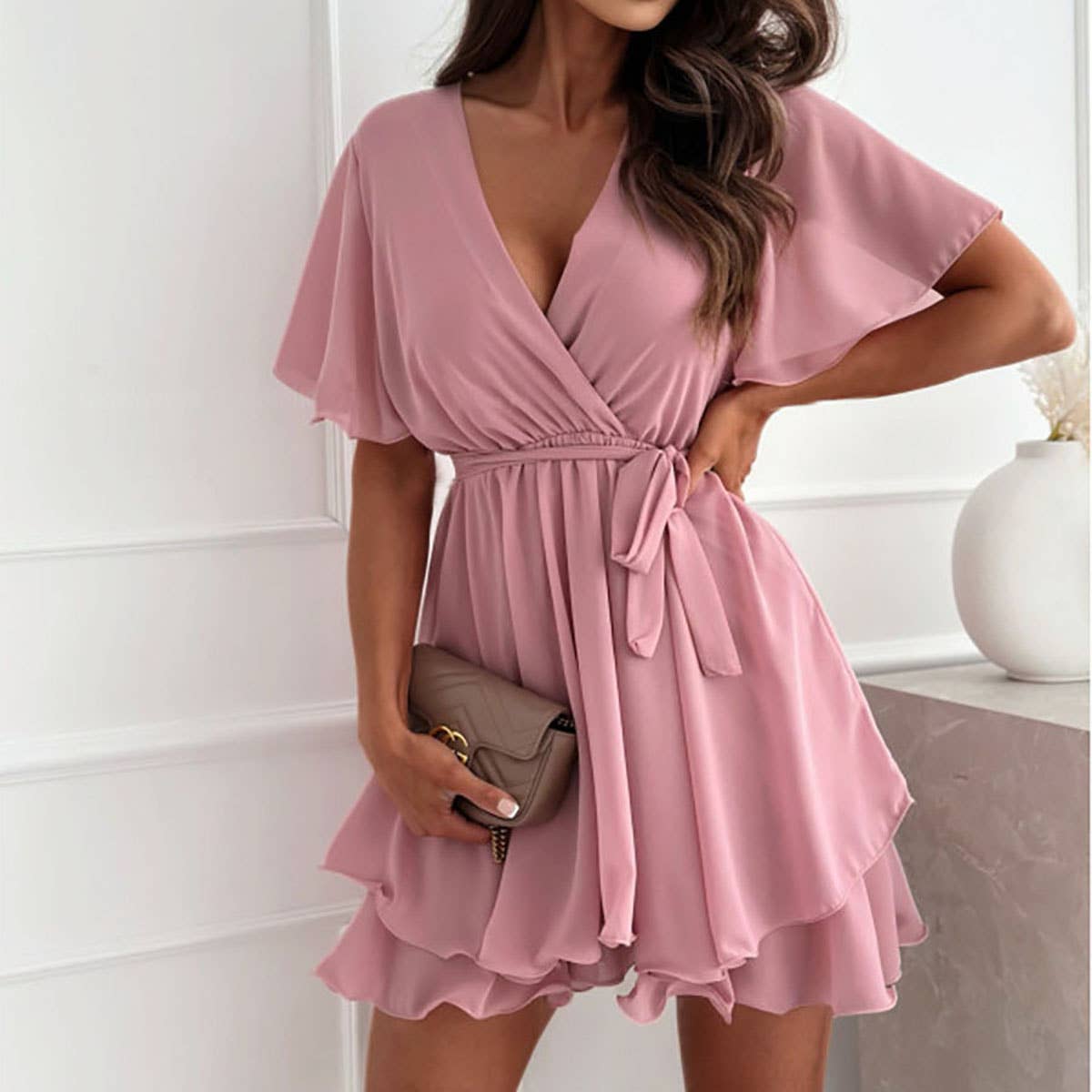 Short dress with V-neck cross-lacing ruffled hem