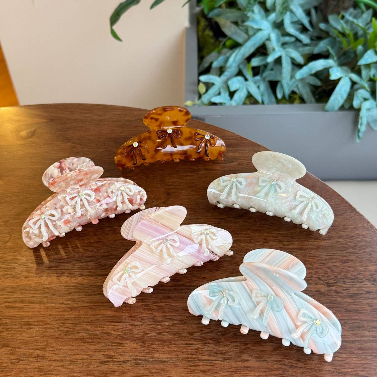 CWAHA4520_SWEET AND CUTE DIAMOND BOW HAIR CLIP