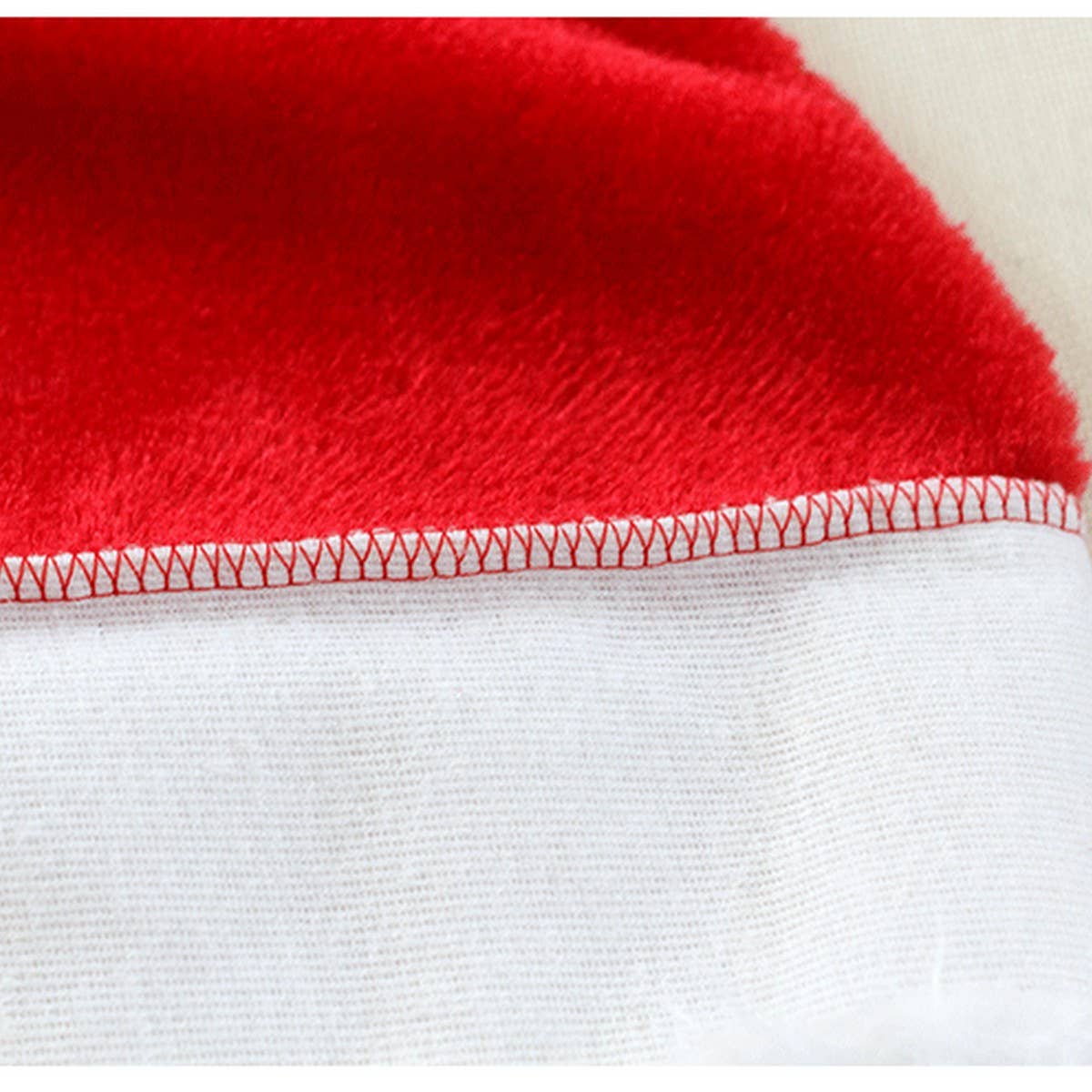 CWMM10350_PLUSH CHRISTMAS SANTA HAT WITH BIG POM POM