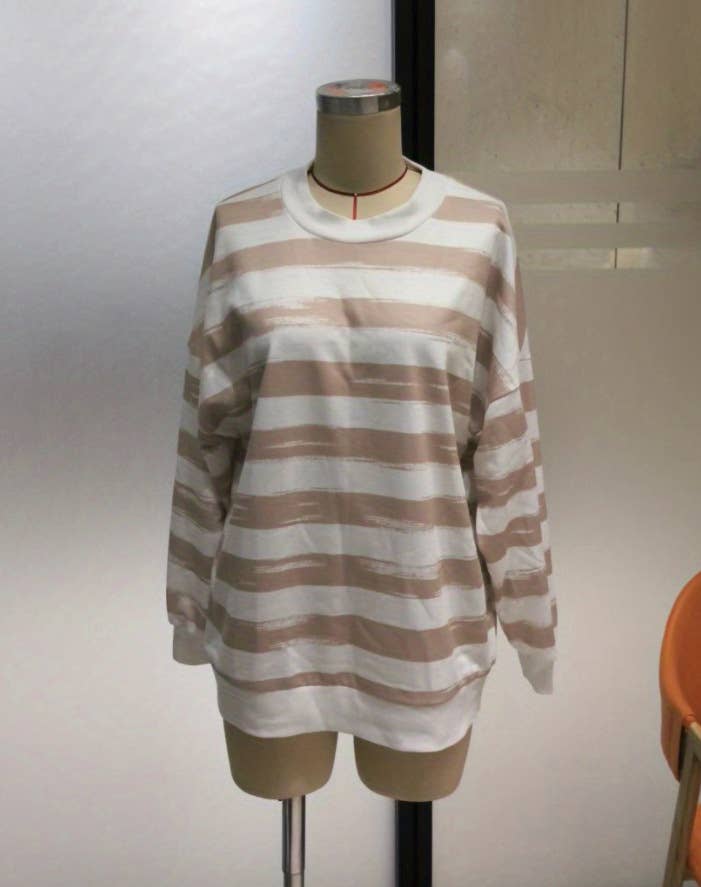 SILHOUETTE STRIPED PULLOVER FASHION HOODIE