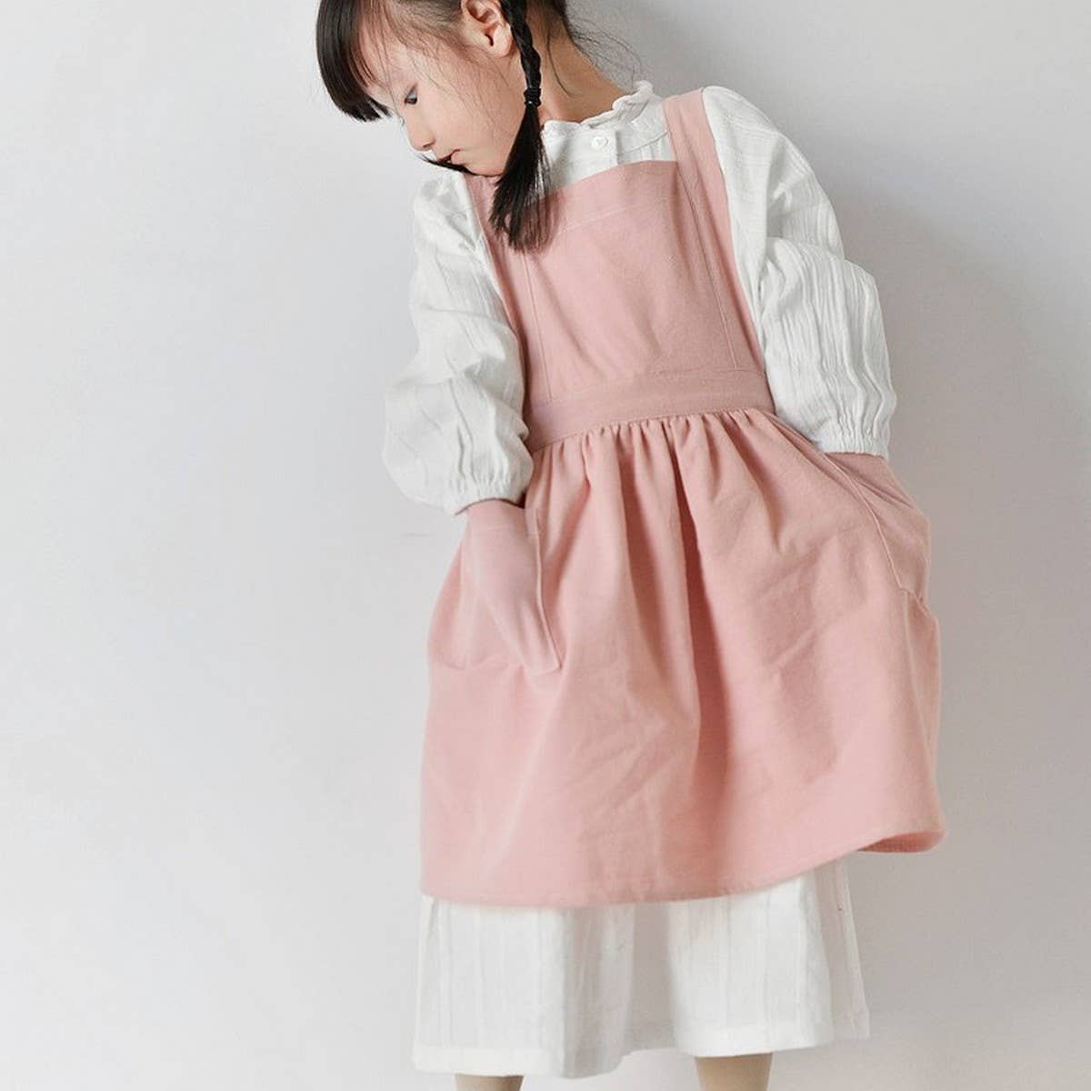 Aprons kids linen with pockets vintage_CWMM3300