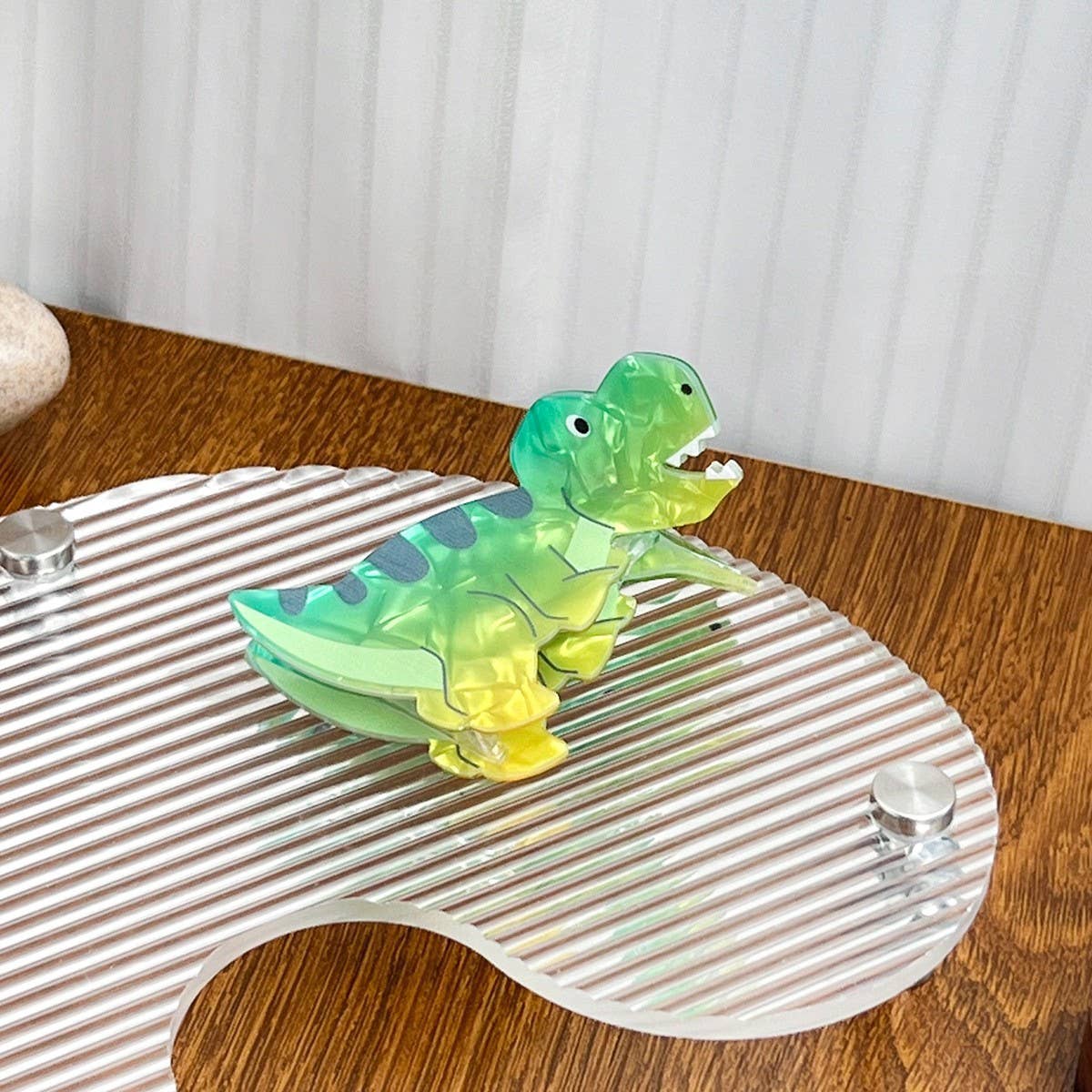 Acrylic Dinosaur Hair Claw - Cute Fun Shark Clip_CWAHA2072