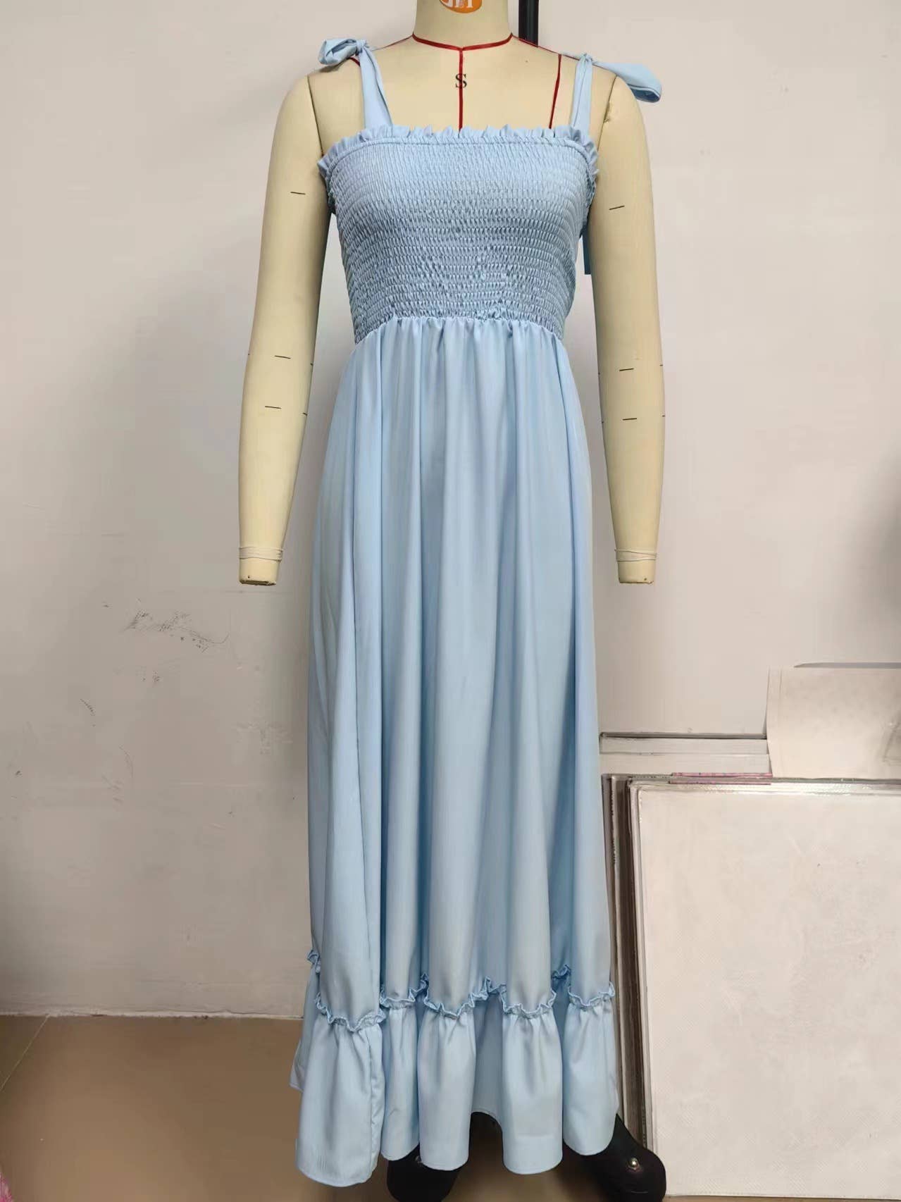 Simple solid-color long halter dress