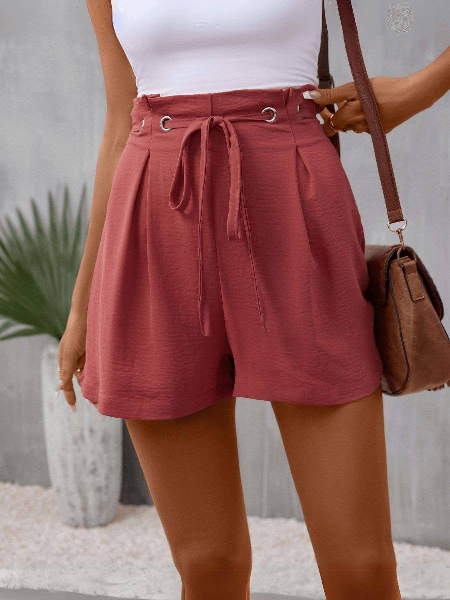 Solid-colored high-waisted ruffled loose shorts