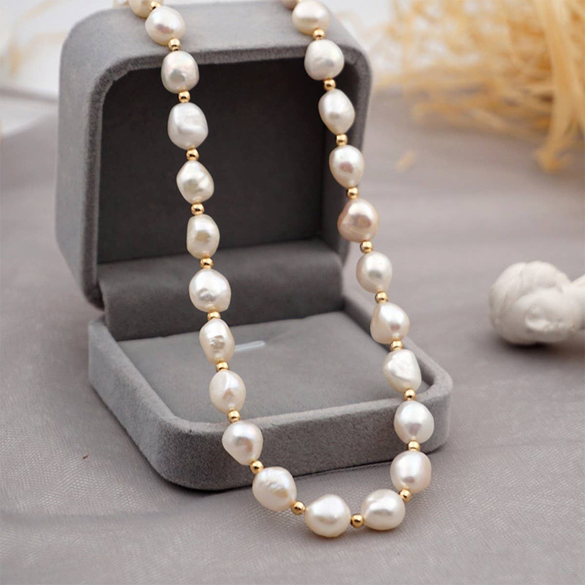 BAROQUE SHAPED FRESHWATER PEARL NECKLACE SET_CWAJE1666