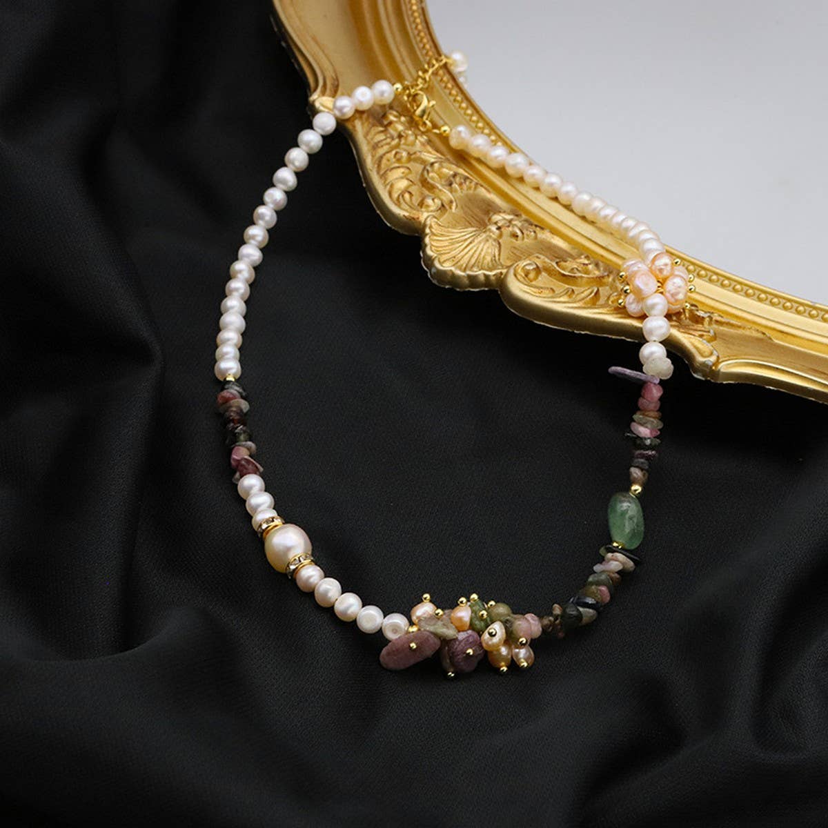 HIGH-END EXQUISITE FASHION PEARL NECKLACE