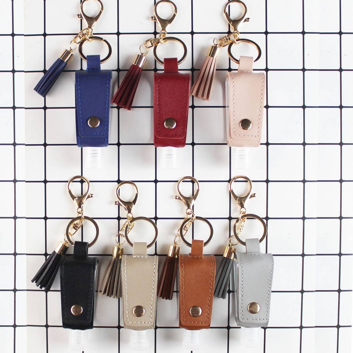 MINIMALIST LEATHER KEYCHAIN