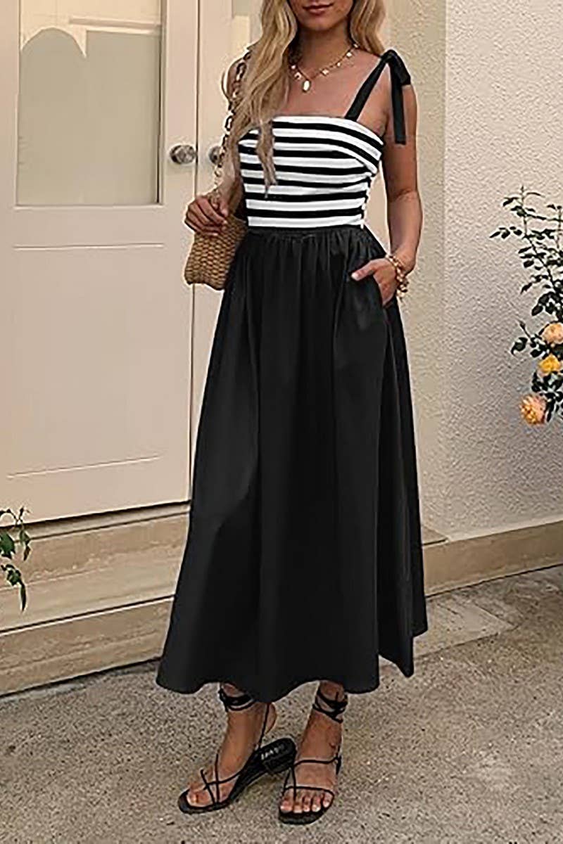 CWDMD5701_SLEEVELESS TIE POCKET STRIPED BEACH DRESS