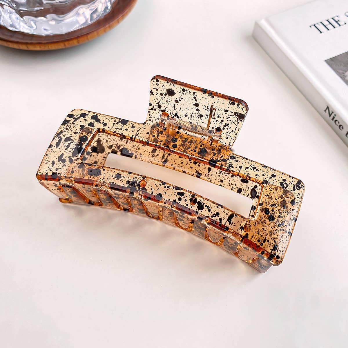 Hollowed-out retro ink dot clipper hair clips